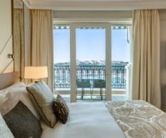 The Monte Carlo Casino: Junior Suite with sea view